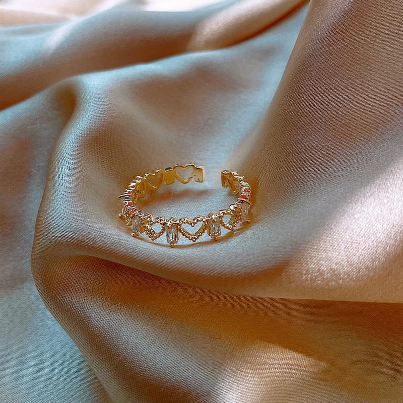 Luxury Gold Color Pearl Zircon Rings for Woman Simple Hollow Heart Cross Opening Joint Ring Wedding Party Elegant Jewelry Gifts