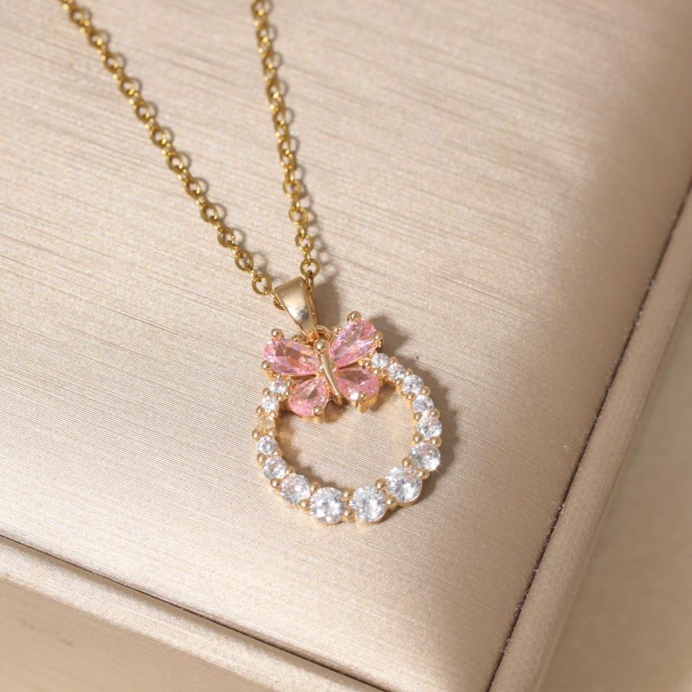 Butterfly Shape Pendant Necklace for Women Golden Stainless Steel Clavicle Chain Wedding Party Daily Wear Jewelry Accessories
