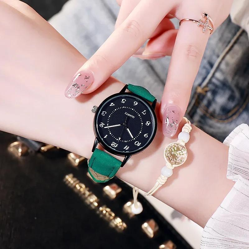 Classic Vintage Women Analog Quartz Watch Casual Leather Band Strap Round Wristwatches Luminous Waterproof Clock Reloj