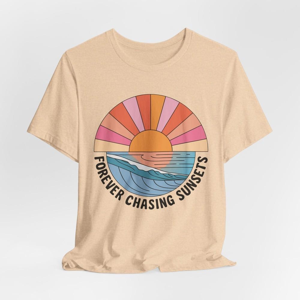 

Sunset Chaser Tee - Forever Chasing Sunsets Unisex T-Shirt for Beachwear Style 2XL