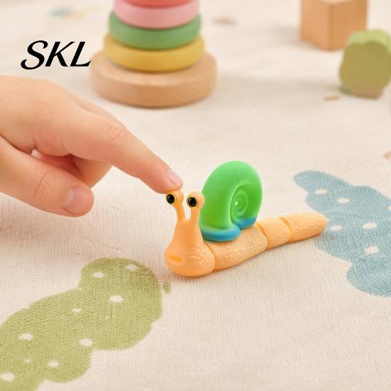 Colorful Snail Sculpture 3D Printed Figurines, Articulated Toy, Movable Joints Animal Twist Segmented Structure Toy Fidgety for Home Office