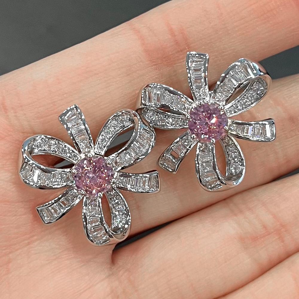 Elegant Light Luxury Pink Zircon Earrings for Women High-End Temperament Trendy Zircon Accessory