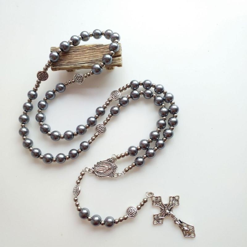 Round Glass Beads Rosary Necklace Mary Jesus Crucifix Pendant Religious Necklaces for Men Women Jewelry Charm Gift