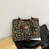 Leopard Print Canvas Shoulder Bag Women Tote Bag Multi-Pockets Handbag with Zipper Underarm Bag for Work Shopping