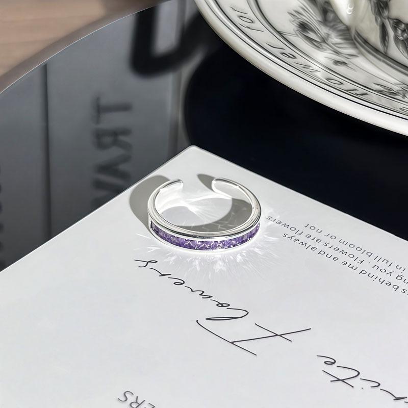 Korean-Style Purple Diamond Four-Leaf Clover Ring for Women - Elegant and Fashionable Index Finger Accessory