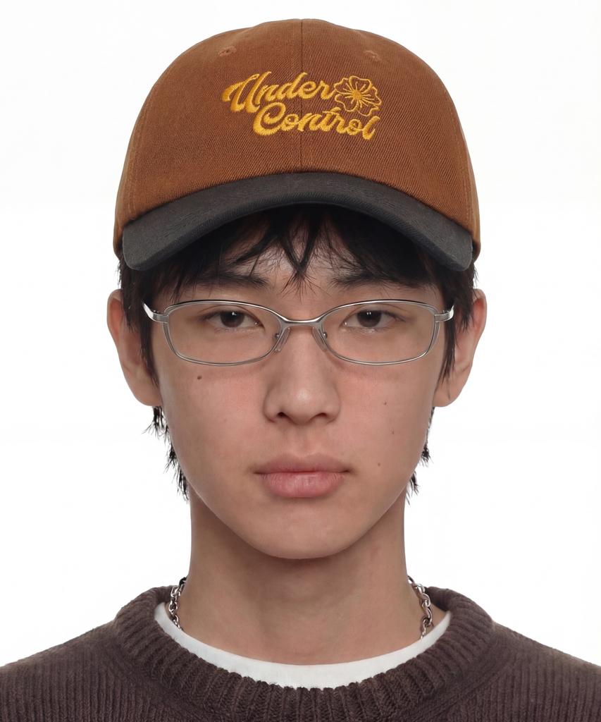 Eondeokeonteulol Four Seasons Washed Cotton Color Block Soft Top Logo Ball Cap Unisex Baseball Cap Floral Script / Washed B B / Camel Charcoal