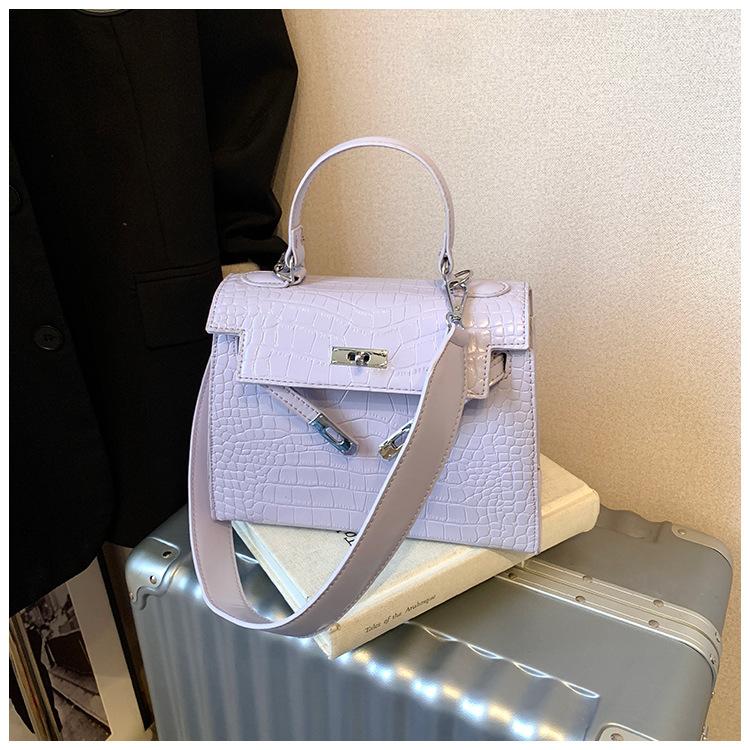 Niche Crocodile Pattern Handbag Bag Women's New Retro Versatile Shoulder Bucket Bag Casual Messenger Bag