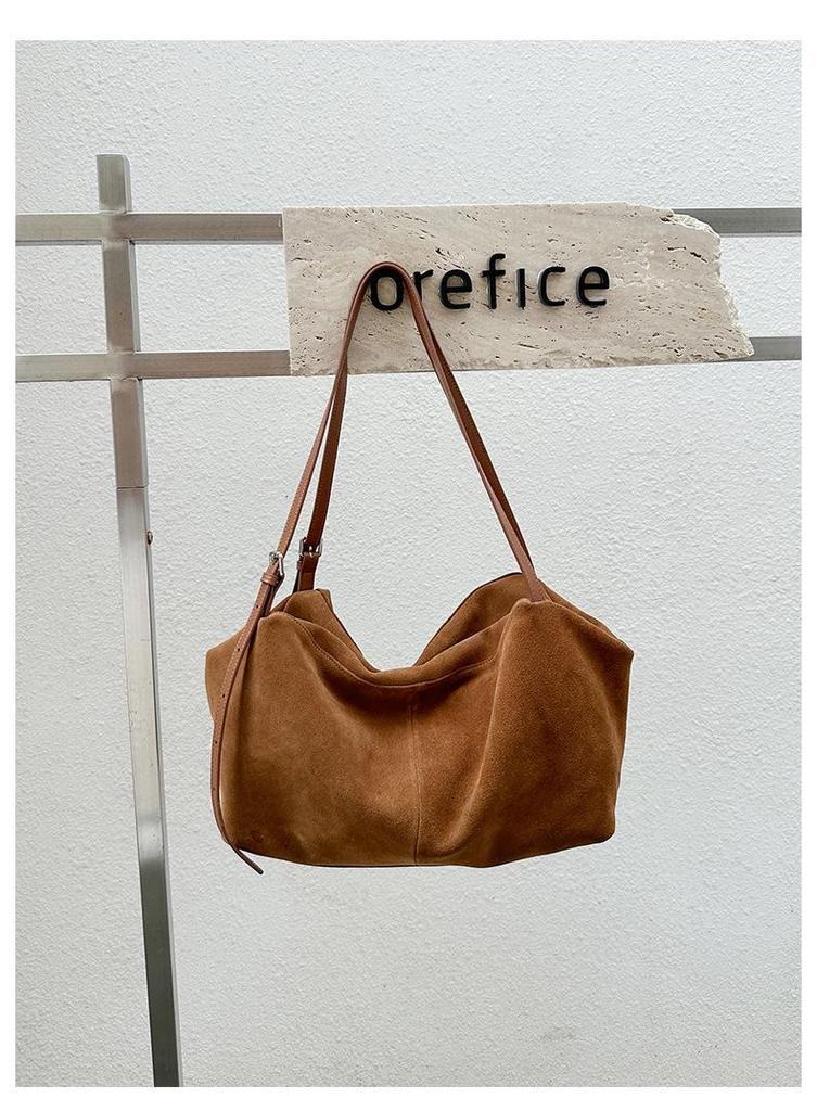 2026 Luxury Retro Suede Leather Tote Bag: High-End Frosted Cowhide Women's Shoulder Bag