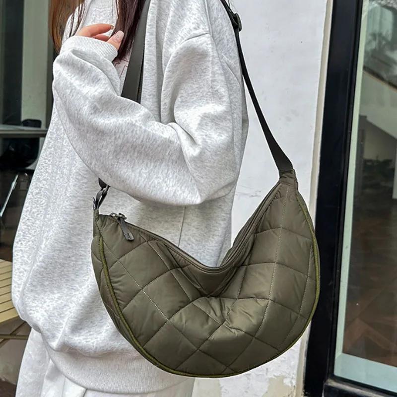 Waist Half Moon Belt Bag Solid Color Crossbody Bag Large Capacity Shoulder Bags Portable Nylon Plaid Travel Bags for Commuting