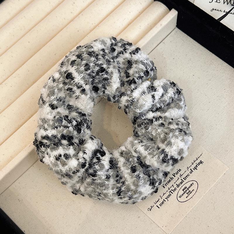 2023 Retro Schleife Elastisches Haarband mit Rosenblüten-Lederbezug - Damen Haaraccessoire