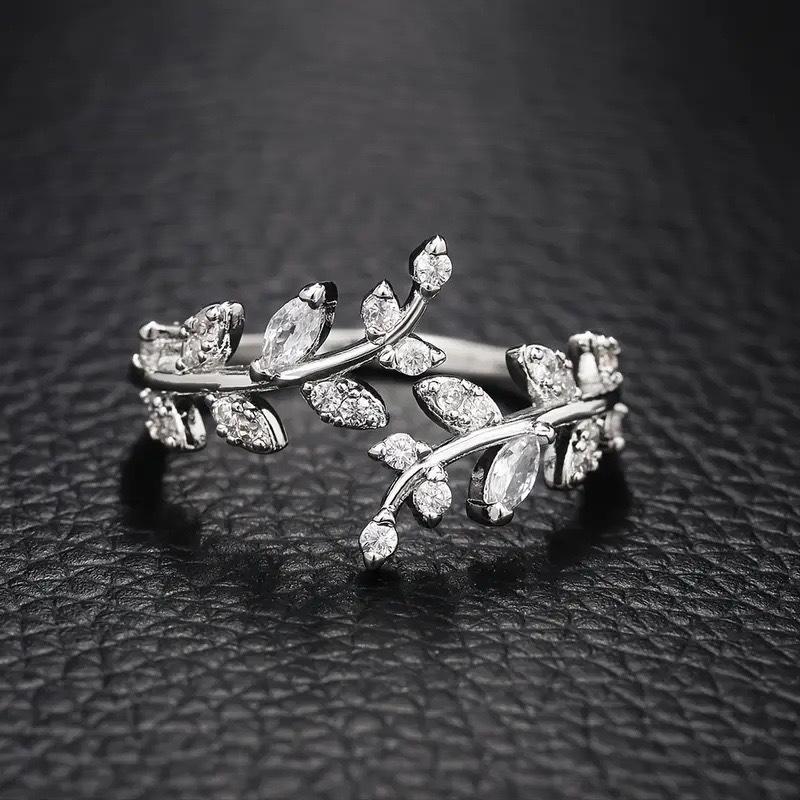 Light luxury fashion high sense pearl zircon copper ring women's design sense retro personality open index finger ring simple