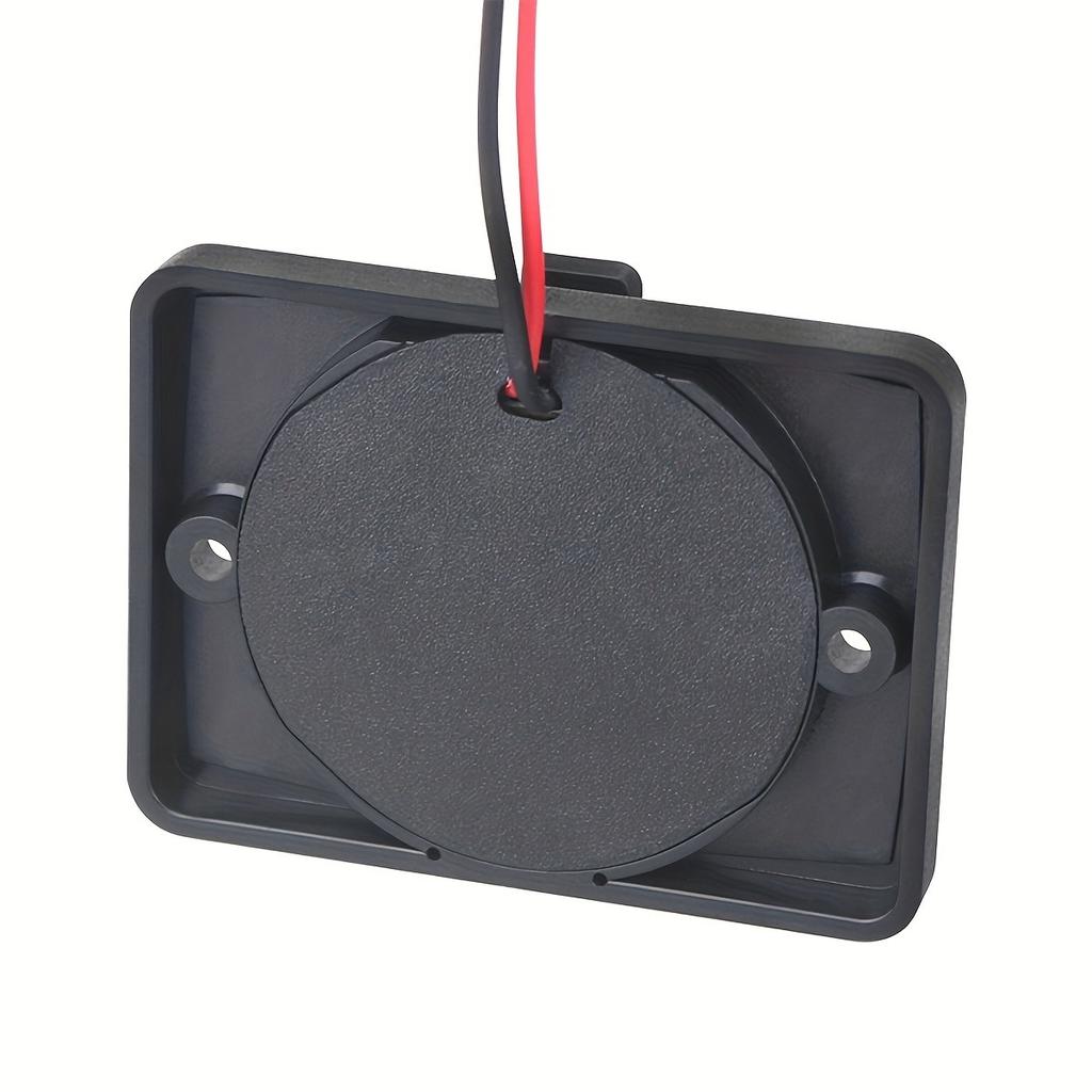 12-24V Dual USB Car Power Socket with PD and QC3.0 Fast Charging Port