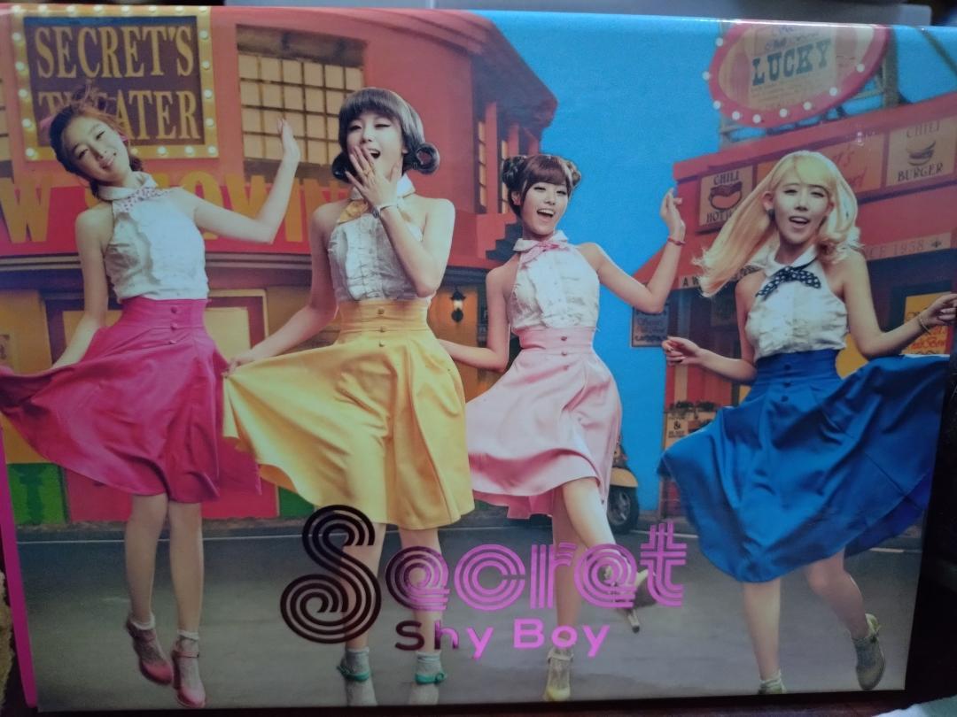 

[USED] Secret Shy Boy CD+DVD 2-Disc Set Final Price Reduction