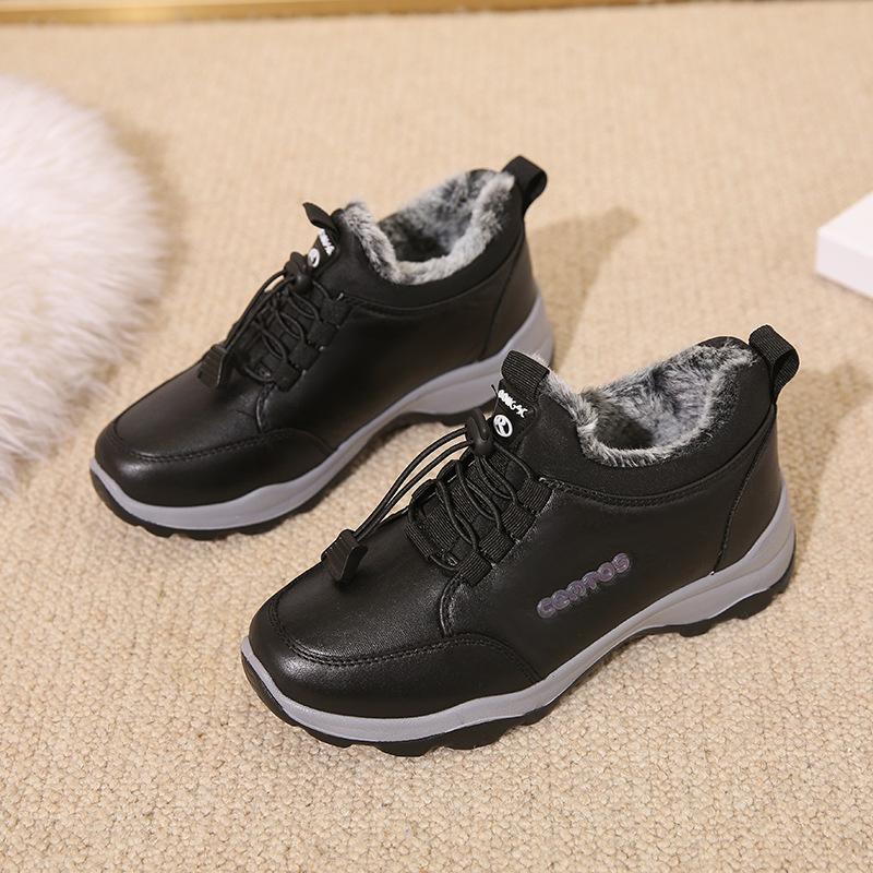 Winter new old Beijing cloth shoes velvet cotton shoes casual shoes thickened warm one pedal middle-aged and elderly snow boots
