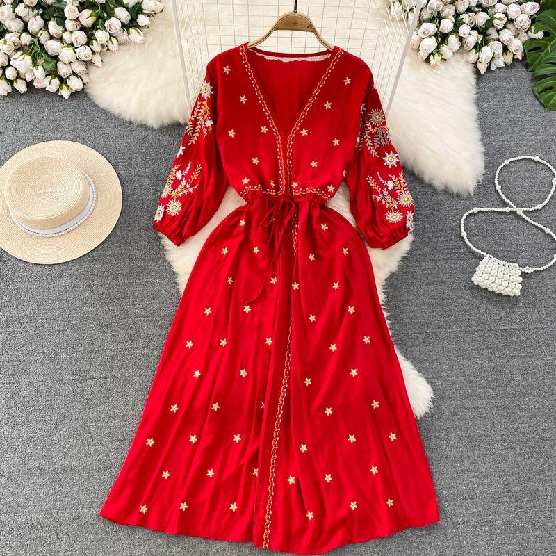 

Ethnic Style Yunnan Travel V Neck A- line Dress Embroider Burgundy All yards