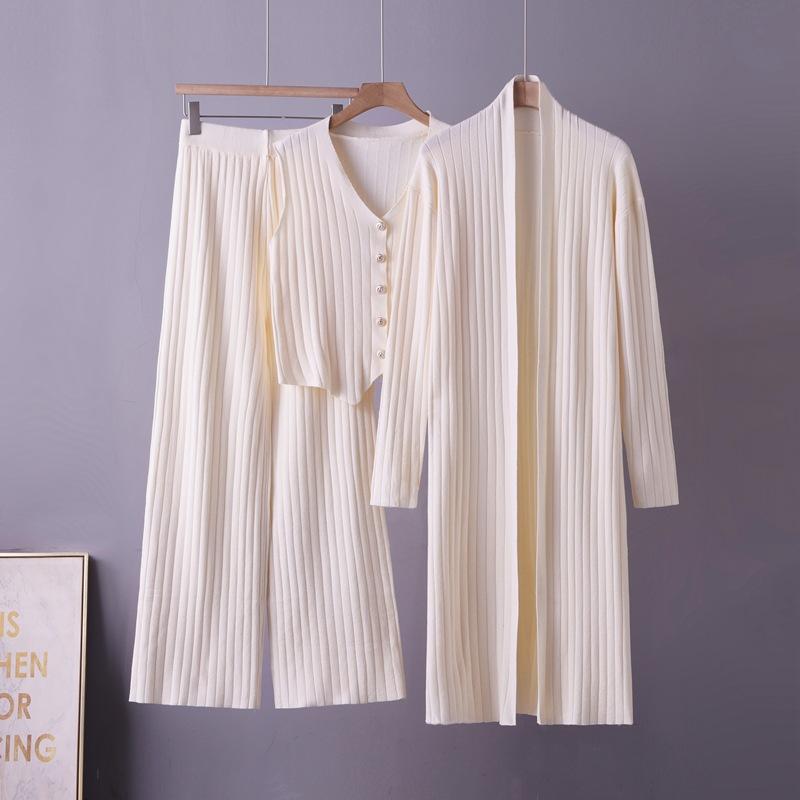 Cross-border autumn and winter knitted cardigan women's new Korean version lazy wind loose soft waxy sweater vest three-piece set women