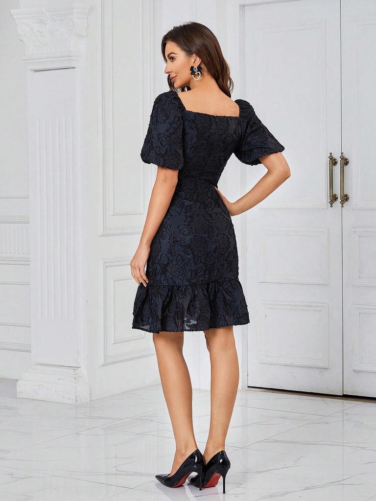 2025 Spring/Summer Women's Fashion: European Square Neck Puff Sleeve Midi Lace Dress