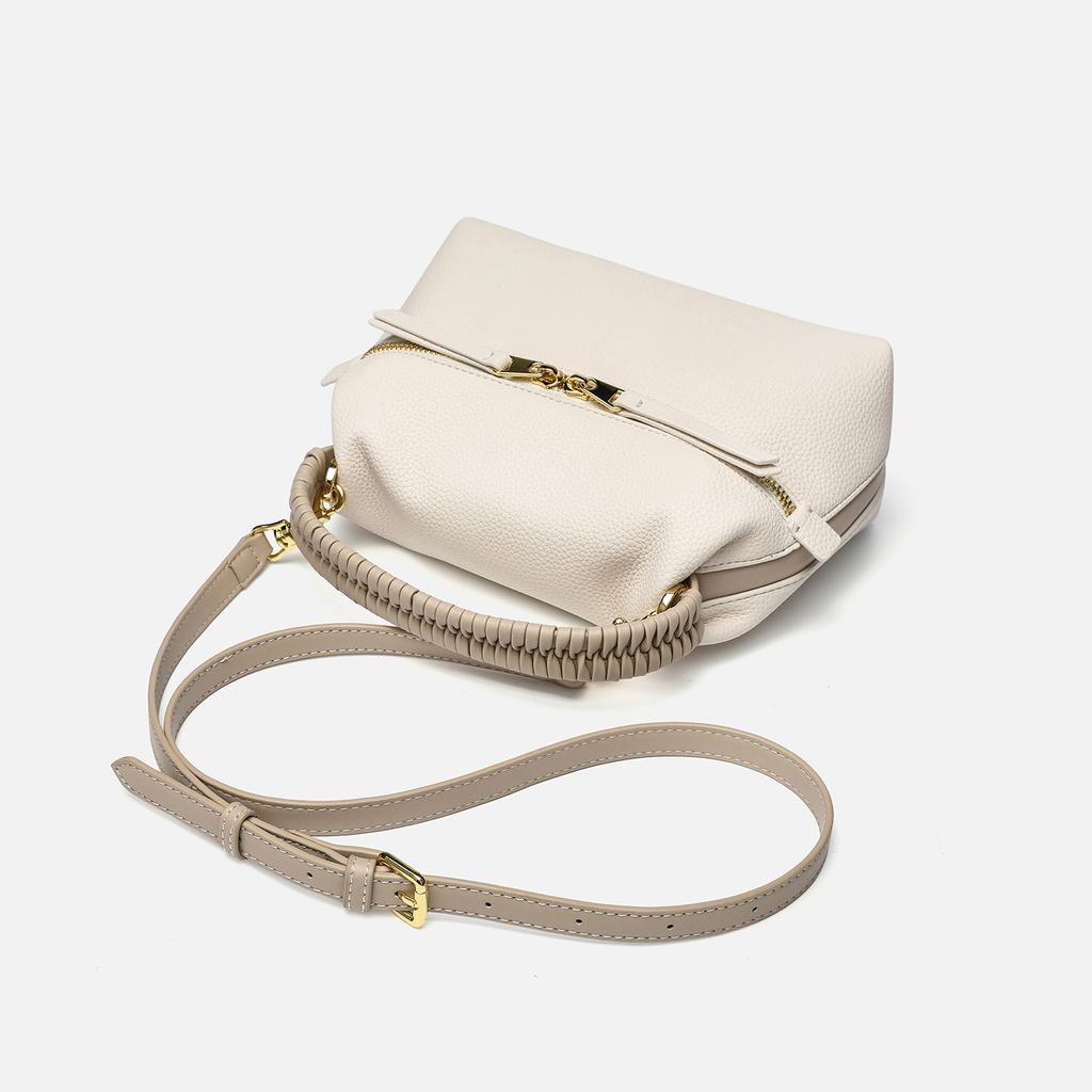 Stylish and simple casual portable women's bags, niche box bags, large capacity and high-end single shoulder messenger tote bags.