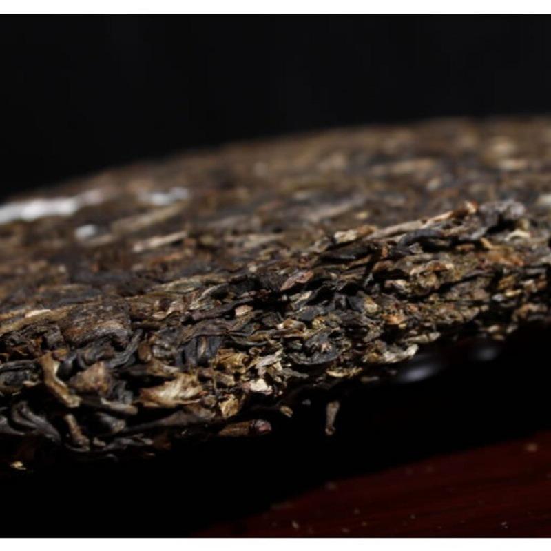 Yunnan Menghai 2008 He Kai Premium Old Tree Raw Pu-erh Cake Collection