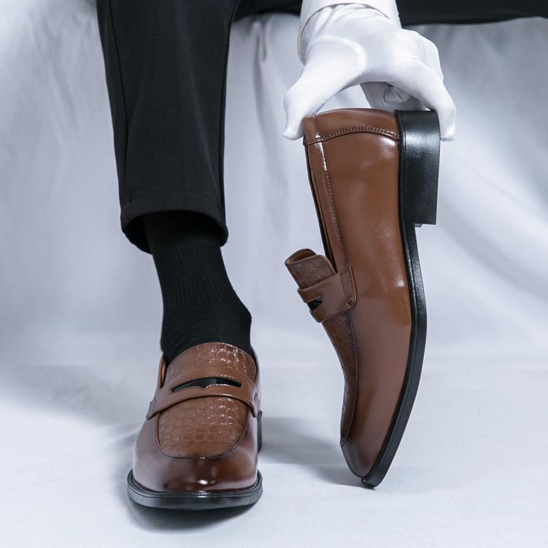 Fashion Leather Shoes Man Casual Loafers Luxury Design Slip On Male Dress Shoes Leisure Style Big Size Good Wear-resistant Sole