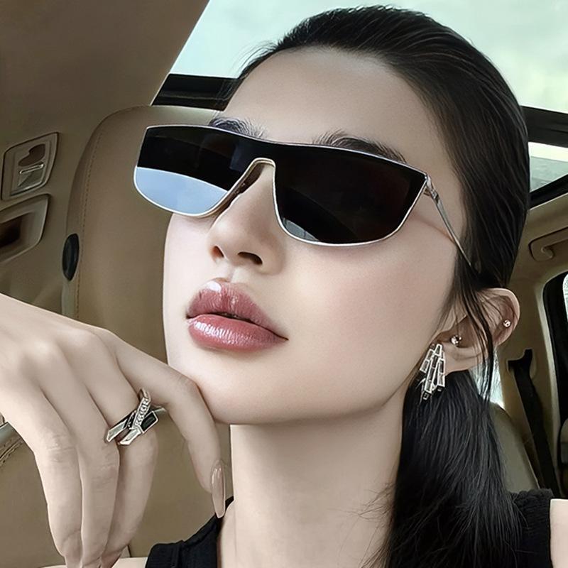 New Y2k Sunglasses Women Men Cat Eye Designer  Girl Sun Glasses Steampunk Metal Frame Shades Eyewear Uv400 Eyeglasses