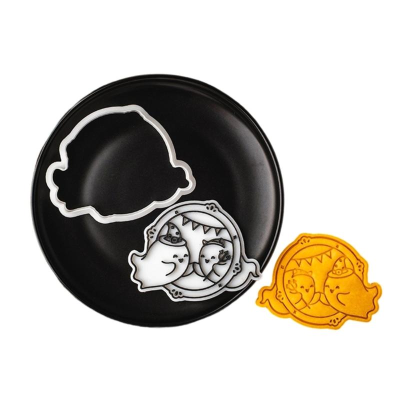 

Plastic Baking Cookie Molds With Specter Design Halloween Party Pastry Making Kitchen Utensils For Family Activity