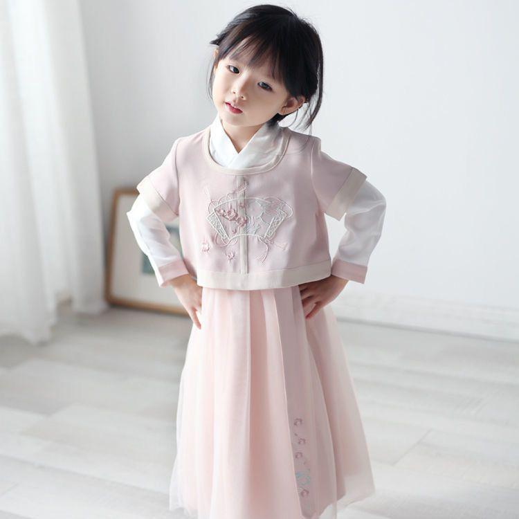 Chinese Style Girls’ Tang Suit Hanfu Costume for School Performances