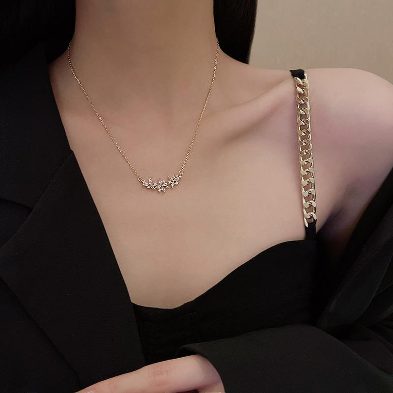 

Exquisite Luxury Zircon Crystal Flower Gold Color Stainless Steel Pendant Necklace for Women Trendy Valentine s Day Gift Jewelry золотой