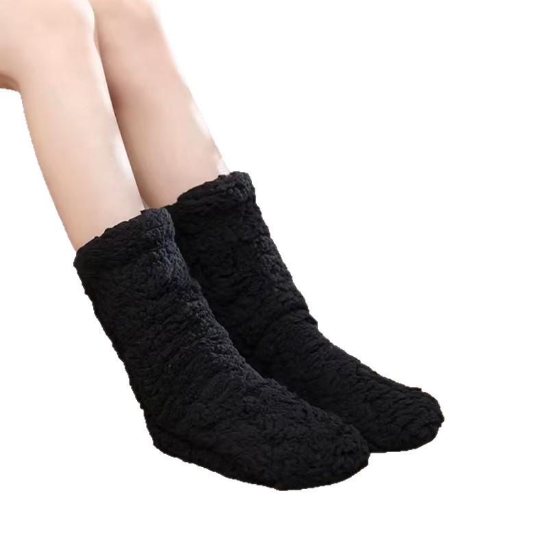 New Arrival: Cozy Fleece-Lined Heating Socks for Winter Evenings