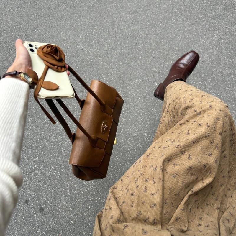 Korean Style Retro Brown Tote Bag Women Leather Texture Metal Lock Handbag Ladies Large Capacity Luxury Design Underarm Bag 2025