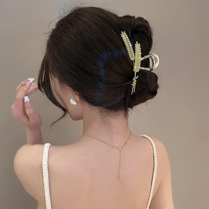 Exquisite Rhinestone Wheat Claw Clip Metal Geometric Shark Crab Hair Clip Hairpins Barrettes For Women Fashion Hair Accessories Headwear