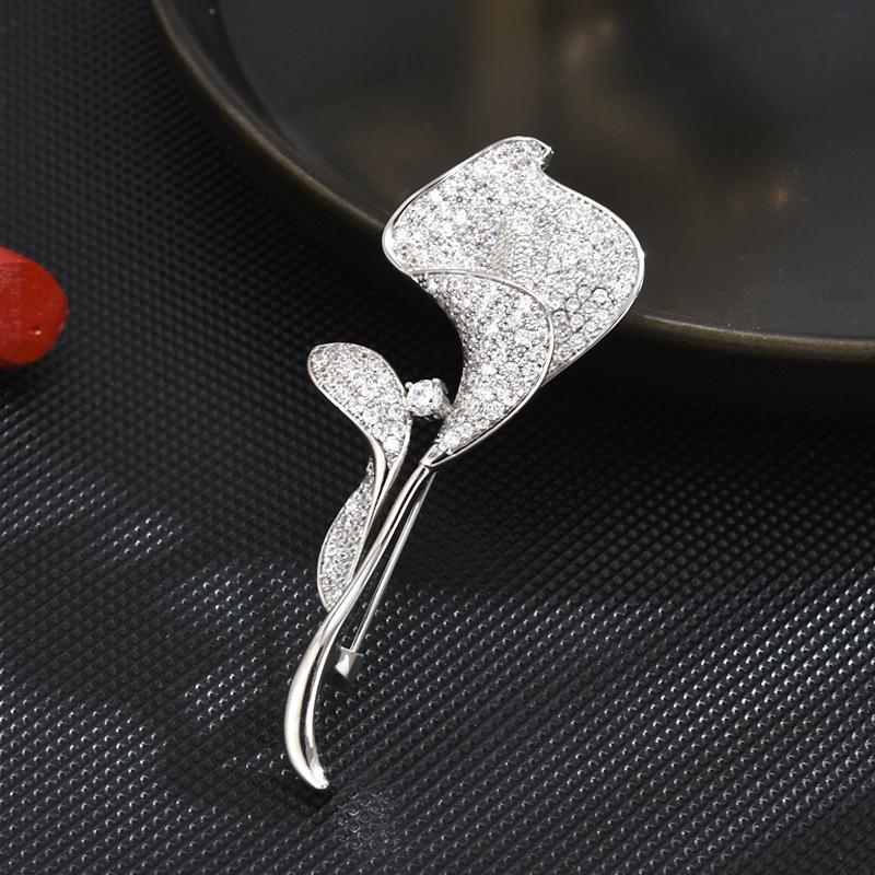 Vintage Luxury Purple Crystal Tulip Flower Brooches For Women Elegant Clothes Suit Accessories Brooch Pins Party Jewelry Gifts