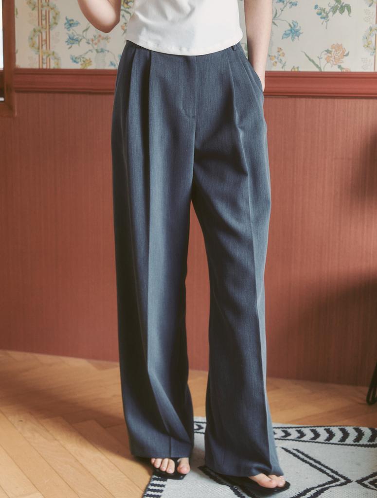 CLUNY Moment Classic Pintuck Wide Pants - Gray