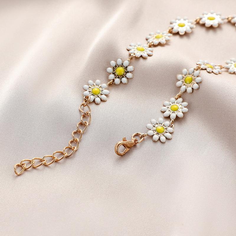 Fashion Daisy Flower Enamel Bracelet for Women Choker Necklace Bohemian Sunflower Stackable Hand String Jewelry