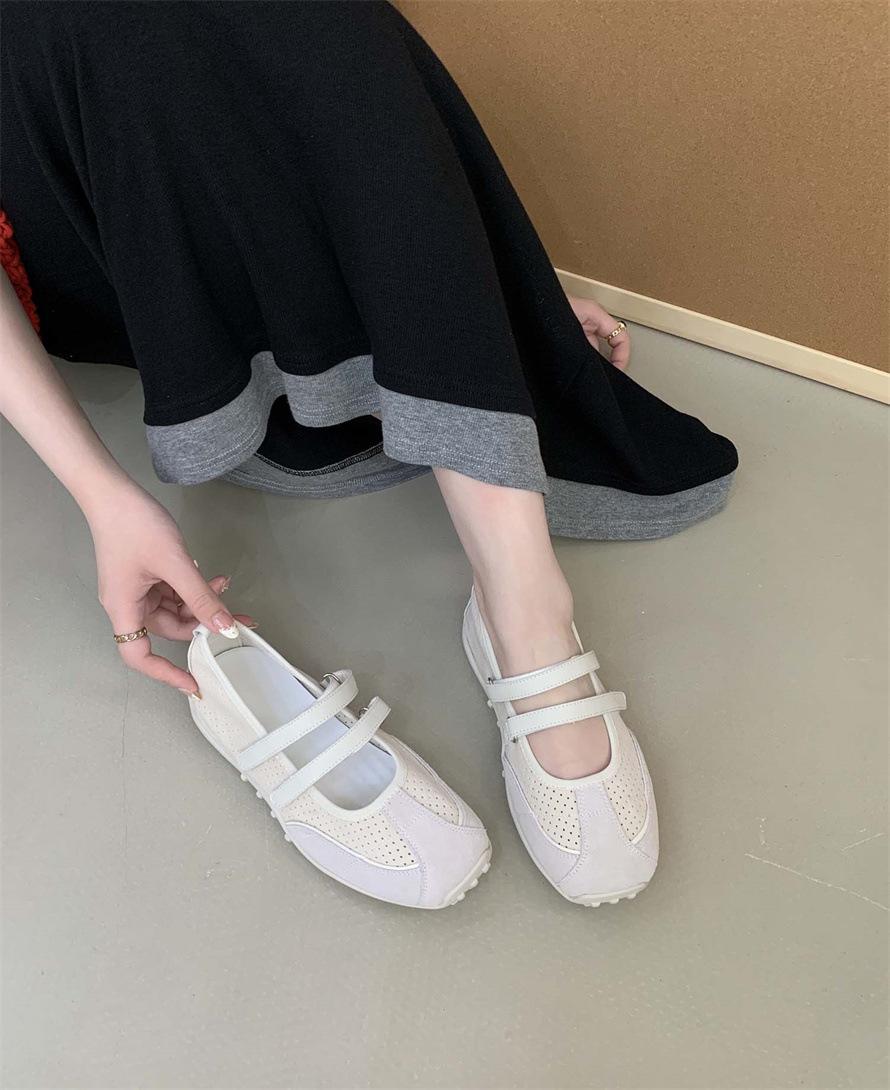 

French red Mary Jane women s shoes 2025 summer new inner height increase pair of Velcro shallow mouth round head ballet shoes 40 білий