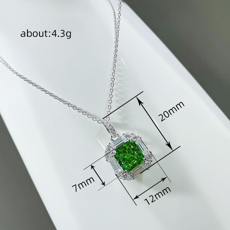 925 Sterling Silber Grüner Zirkonia Anhänger Halskette für Damen Anmutig Charmante Halsketten Accessoires Schicker Brautschmuck