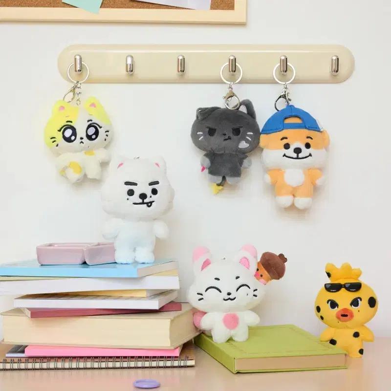 Enhypen Enchin Seonwoo Key Shu Doll and pouch set
