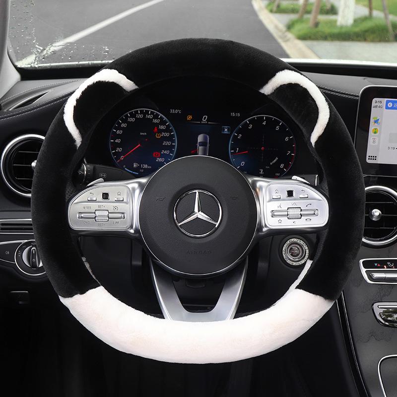 Women's Plush Winter Steering Wheel Cover - Korean Fashion, Universal Fit, Warm & Heated, Four Seasons Use.
