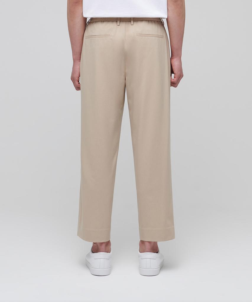 Musinsa Standard Lightweight Wide Drawstring Elastic Crop Slacks [Beige]