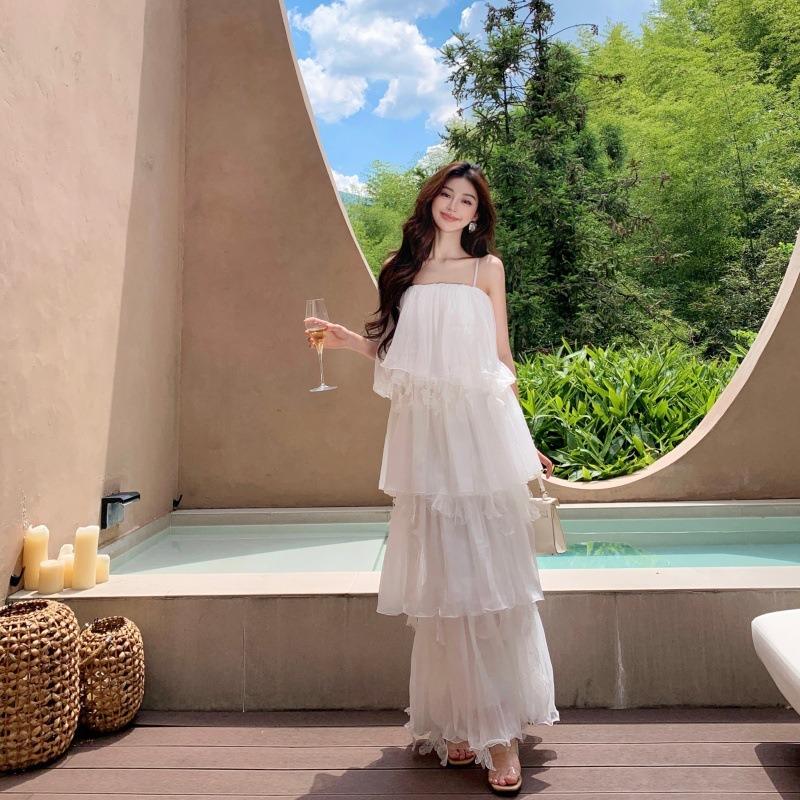 French Heavy Industry Pleated White Ruffle Edge Cake Suspender Dress Fairy Temperament Elegant Morning Robe Dress Dress Dress