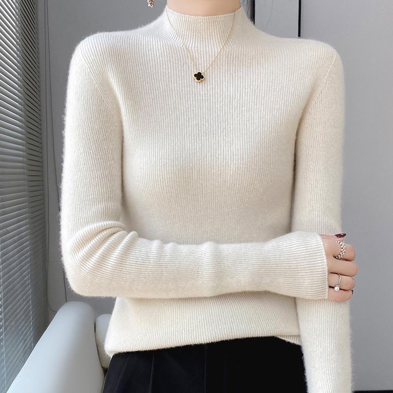 

Women s Seamless Wool Base Layer Slim Fit Turtleneck Sweater M