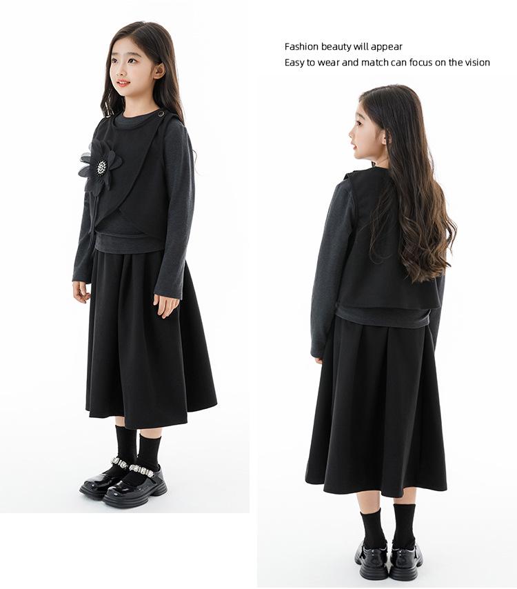 Autumn 2025 Girl's Casual Parent-Child Three-Piece Set: Vest, Base Shirt, Skirt
