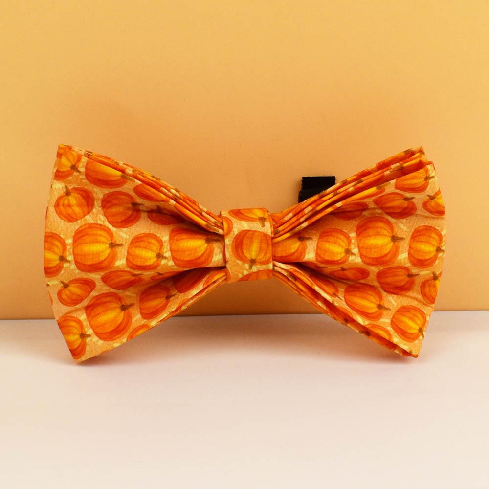 

Хэллоуин Желтая тыква Ошейник и поводок для собаки с гравируемым бантом XS