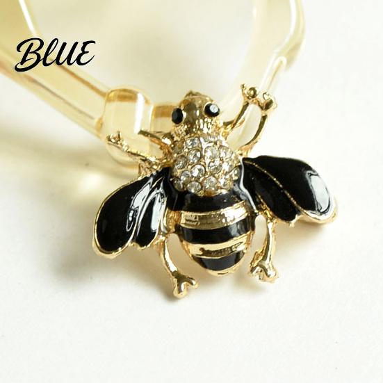 Anti-exposure Buckle Brooch Pin Small Bee Shape Decorative with Black