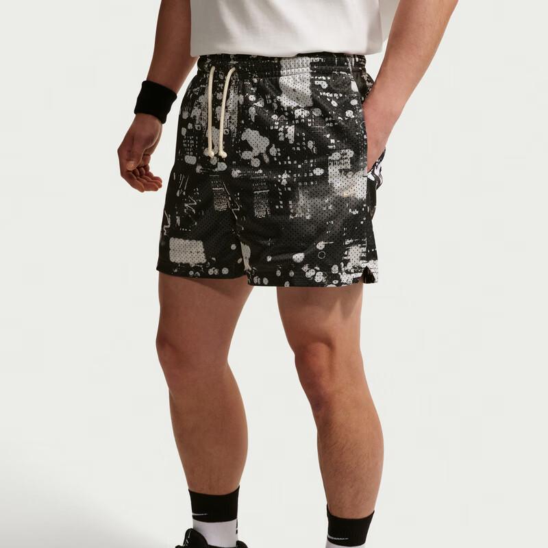 Nike Men s Relaxed Fit Mesh Sports Shorts L