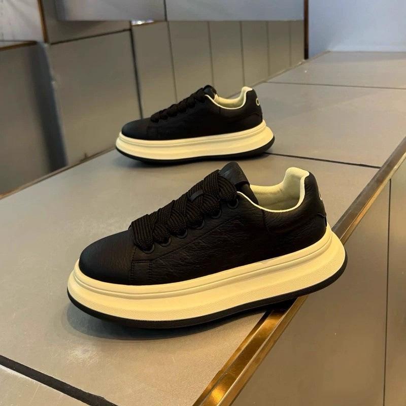 Scarpe casual premium suola ultra-leggera morbida scarpe da escursionismo all'aperto scarpe da trekking studente giovani genuine comode scarpe da corsa
