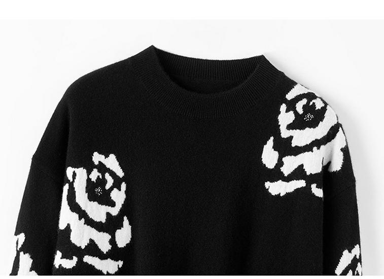 Women's Pure Cashmere Rose Color Block Round Neck Sweater