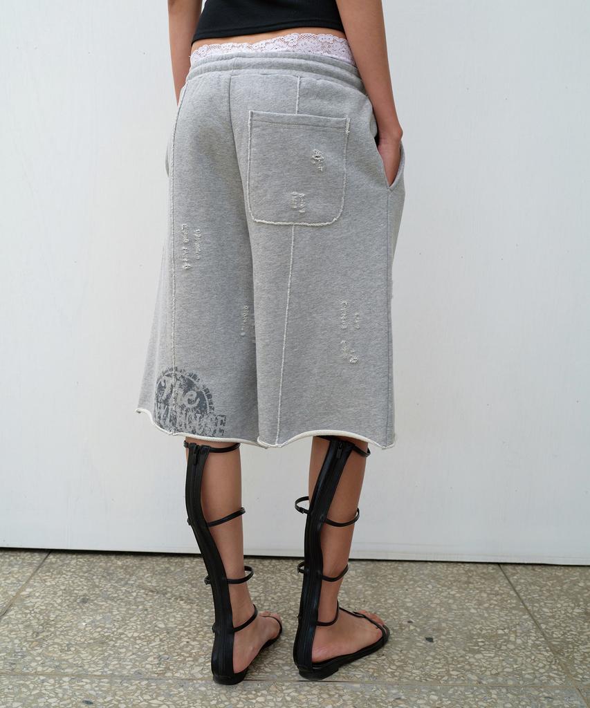 THEVINYLHOUSE Cut-Off Damage Shorts Gray
