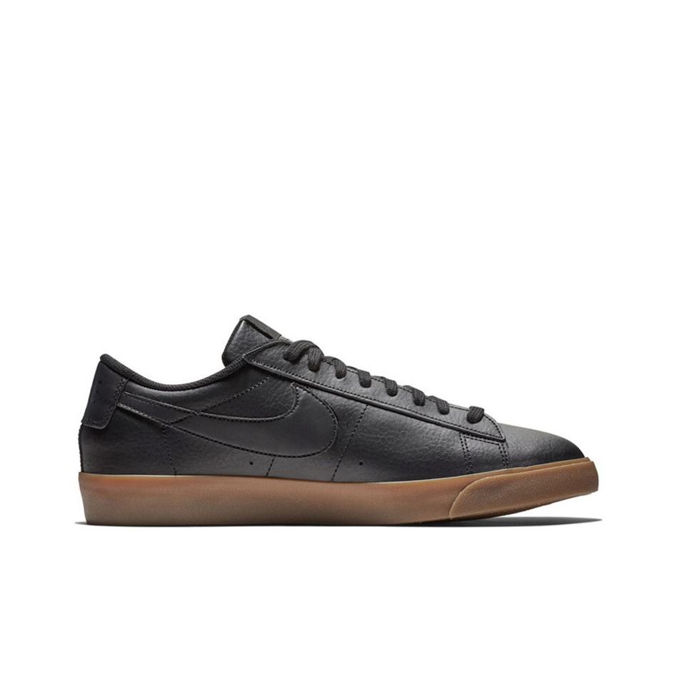 Nike Blazer Low Synthetisches Leder Rutschfeste Skateschuhe Herren Sneakers Schwarz Gummi AQ3597-002