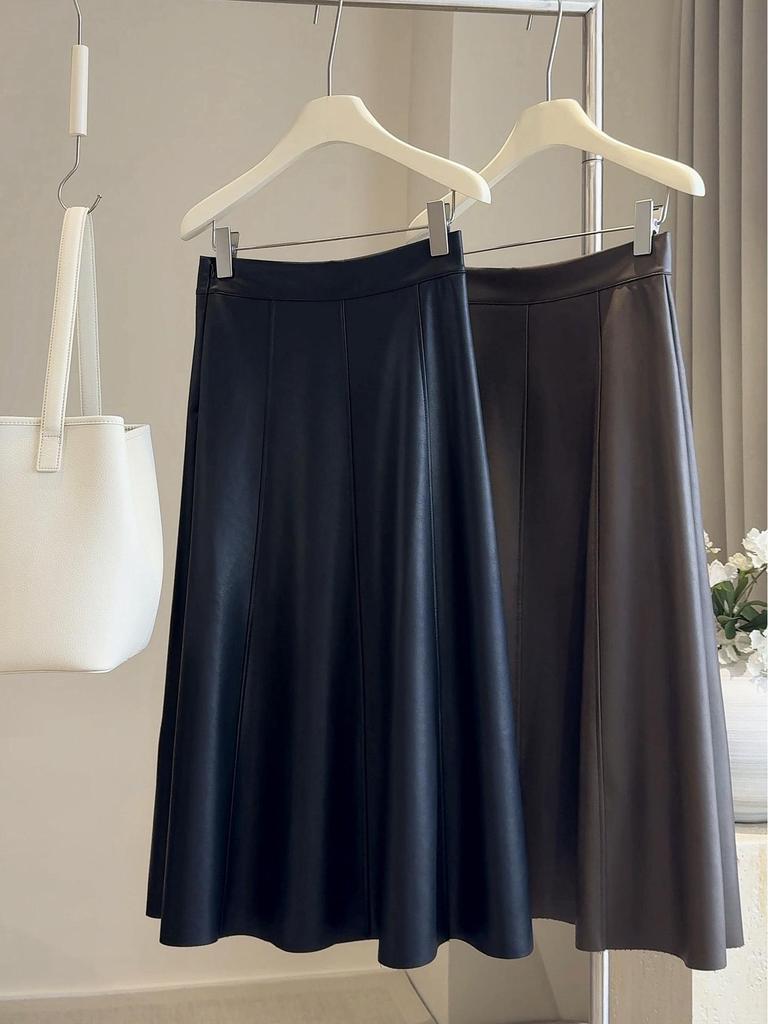 Women's High-End PU A-line Leather Skirt: 2025 Autumn High-Waisted Medium-Length with Good Drape and Inner Layer